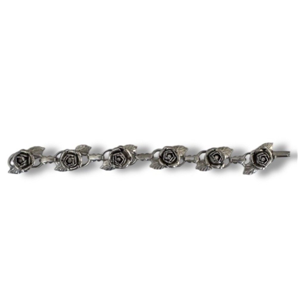 Vintage Silvertone 3D Rose Bracelet  Rhinestone Accents 7" Gothic Romance Floral